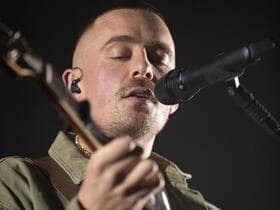 Dermot Kennedy with John Kagen